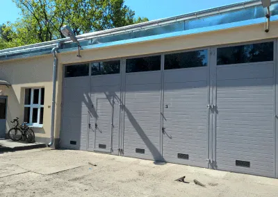 brama przemysłowa dwuskrzydłowa