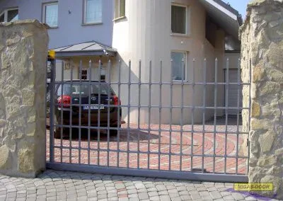 brama-przesuwna-ogrodzeniowa-projekt-indywidualny