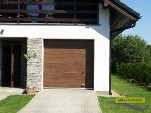 brama segmentowa orzech szerokie przetłoczenie