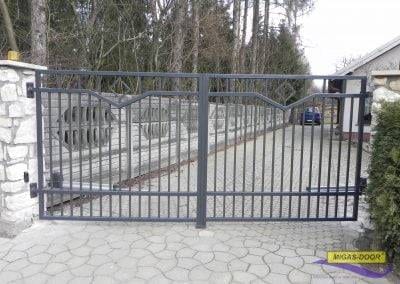 brama dwuskrzydlowa ogrodzeniowa z napedem sommer twist 200