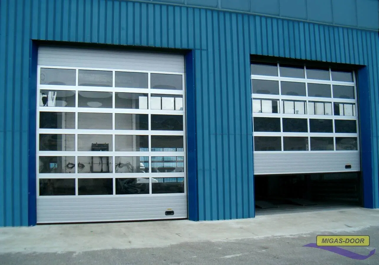 bramy segmentowe przemysłowe przeszklone