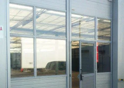 Brama przesuwna z furtką