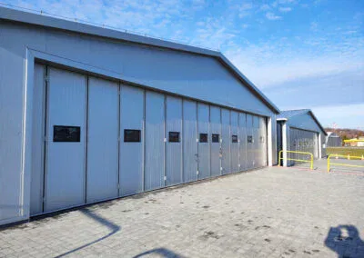 Brama harmonijkowa do hangaru lotniczego od srodka Migas-Door