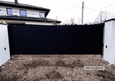 brama ogrodzeniowa przesuwna blacha gładka