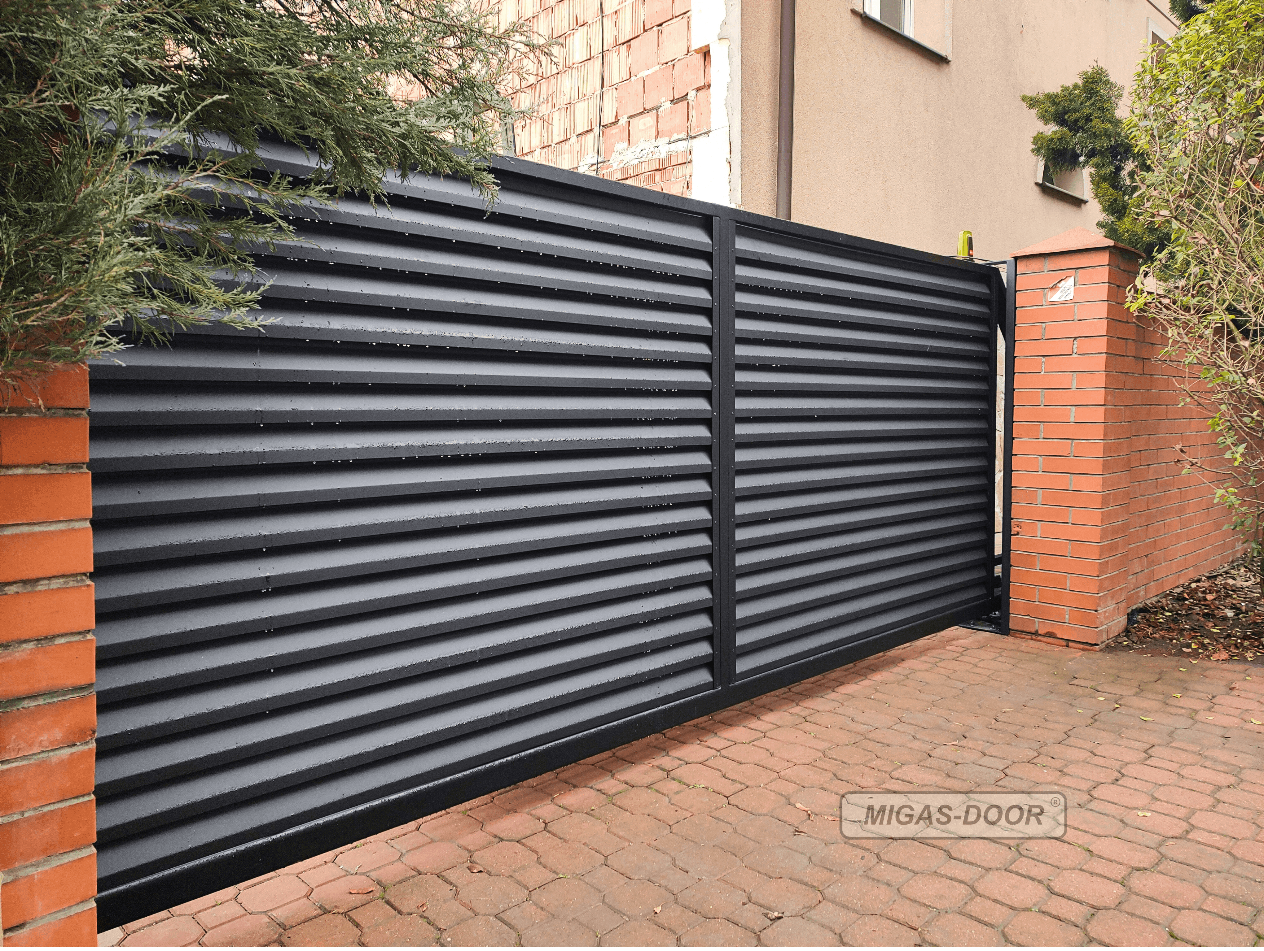 brama przesuwna ogrodzeniowa żaluzja 2