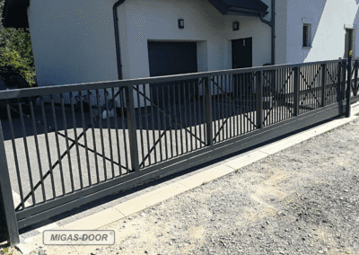 brama przesuwna szeroka