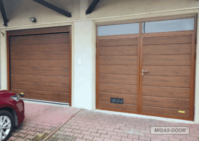 bramy dwuskrzydłowa i segmentowa orzech szerokie przetłoczenie