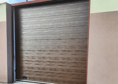 brama segmentowa brąz